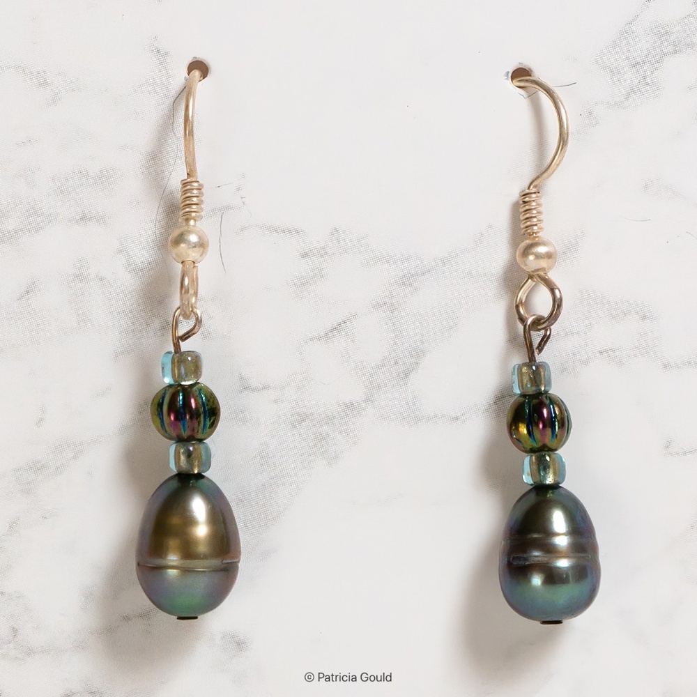 New - EA37 - Handmade Earrings - Fresh water pearls, glass beads - one of a kind